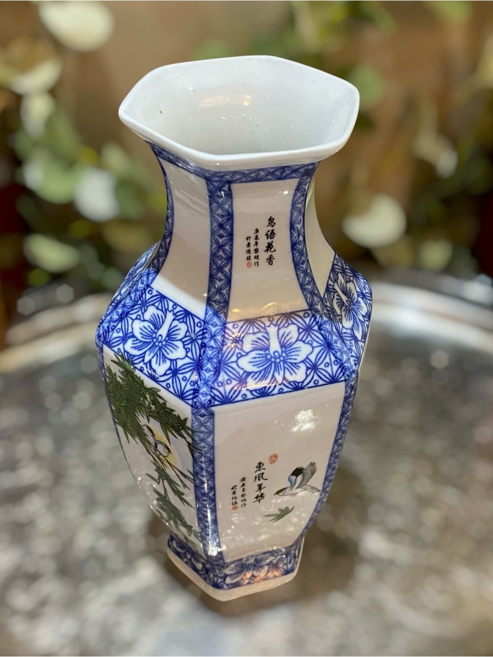 Vintage Chinese Vase Signed Calligraphy Birds Hexagonal Blue White Porcelain - Picture 9 of 10